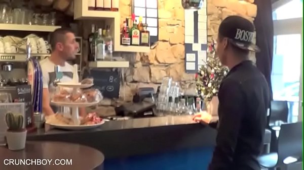 Dylan Parker follada por el Guapo David Olivier