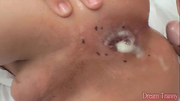 Shemale tinh ranh nhỏ creampied