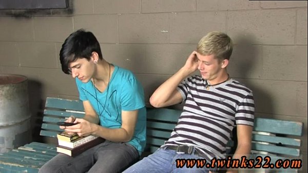 Die schwulen Vampir-Pornos Kayden Daniels und Jae Landen haben ein schweres Problem.