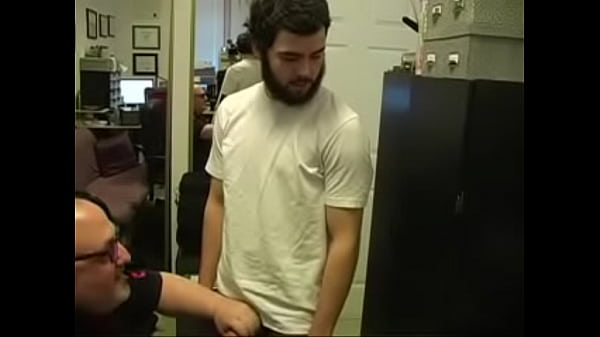 Kronensaugender Novinho Pauzudo