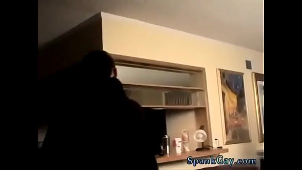 Geschichten von Lehrern, die Schwule verprügeln. Eine Orgie der Verhauen von Jungen!