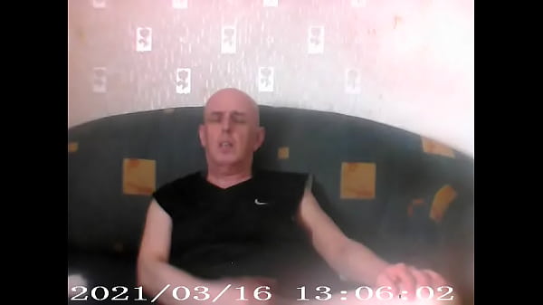 Schwuler wichst in meinem Lycra, ich kann einfach nicht anders, Goileglatze