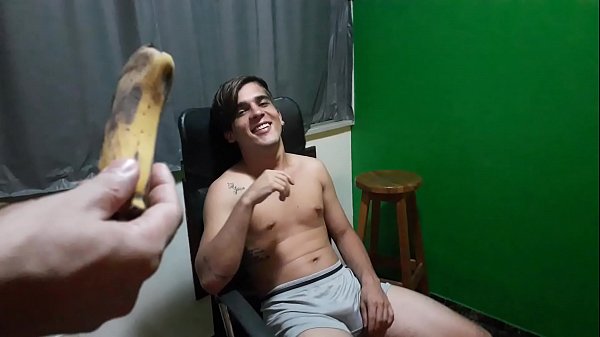 DUDA HUGNEN 在《我从未与 Flakael 视频博客一起成长》中，你已经知道谁会失去你