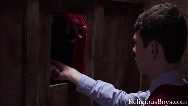 Ascoltando la confessione di un cazzo adolescente