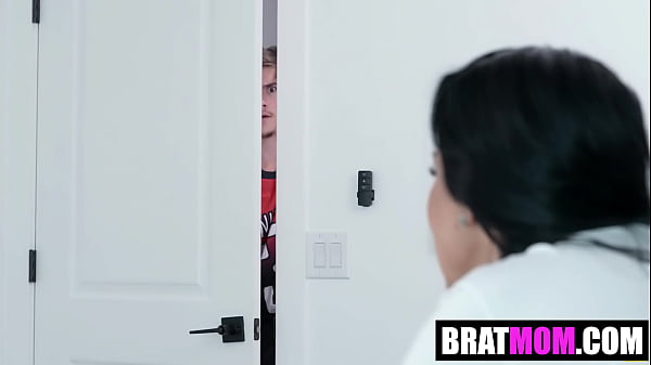 Tyler&rsquo_s Shocking Discovery of Coach&rsquo_s Teammate Fuck Leads to a Wild, Creampie-Fueled Office Session to Save His Spot!