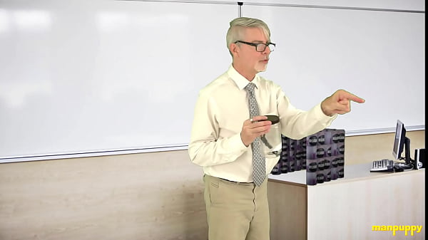 ManPuppy: A Richard Lennox piace usarti come soggetto di prova umano