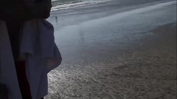 Roher Sex ist das, wofür diese schmuddelige Schlampe in dieser schlüpfrigen Bareback-Fickszene von Big lebt...