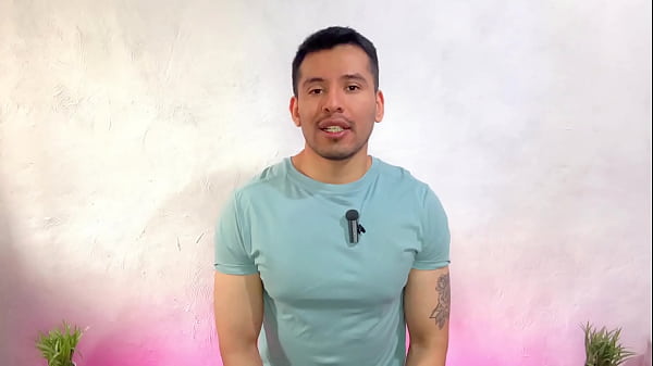 ¡Un joven talentoso le mete el culo a un hombre casado que conoce en una entrevista de trabajo! historia sexual