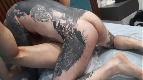 促销。与一个年轻妓女精液的粗暴猛烈第二部分