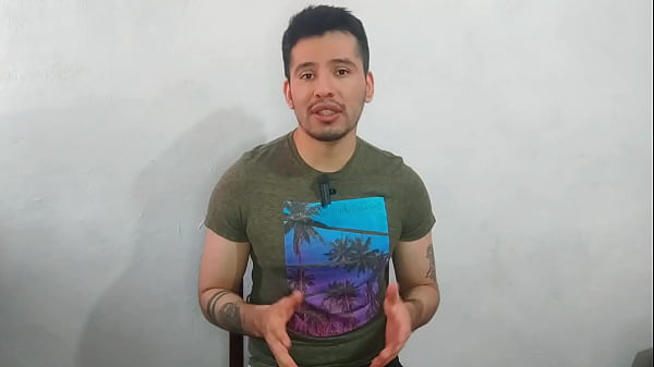 ¡Un mecánico casado acaba aceptando una mamada para su polla de 20 cm del fontanero que contrató! historia sexual