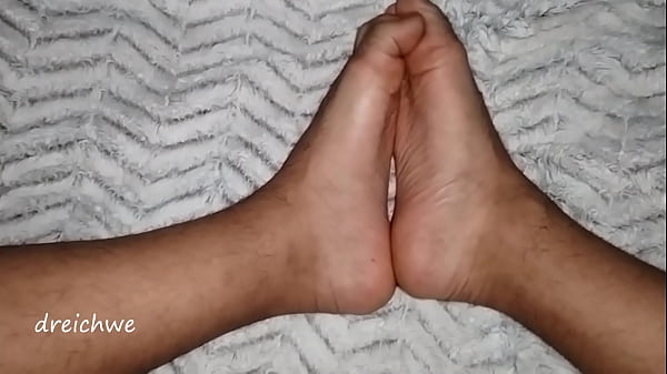 talking dirty in spanish with foot fetish