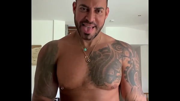 Il grosso muscolo latino della BBC ROUGH - VIKTOR ROM - COMPILATION Bear pornostar