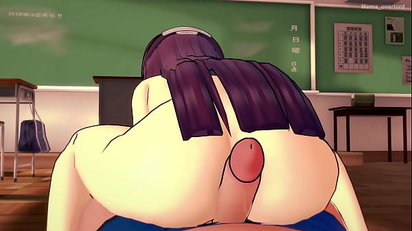 फर्न अपने स्पोर्ट्स कपड़े पहनकर गर्म हो जाती है