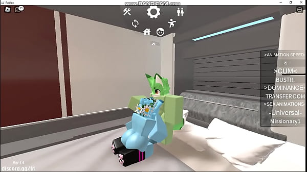 Roblox kemono furros tienen sexo oral.