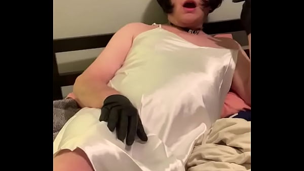 Cd Nikki smoking in lingerie. Vibrator in ass to cumshot.