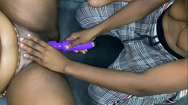 ⭐️ Vidéo complète de romance et de baise de chatte avec deux lesbiennes africaines