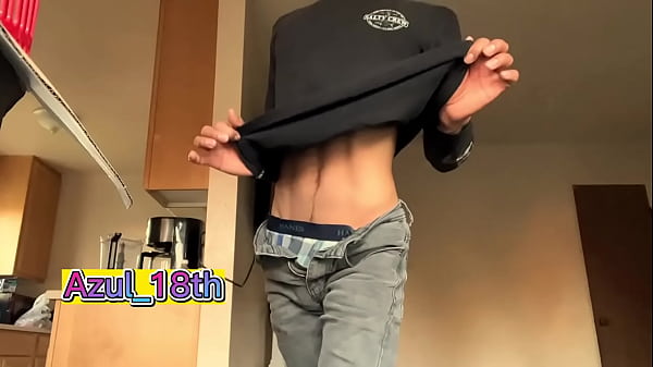 I'_m recording these scenes of my naked body for you, I hope you like to see me.