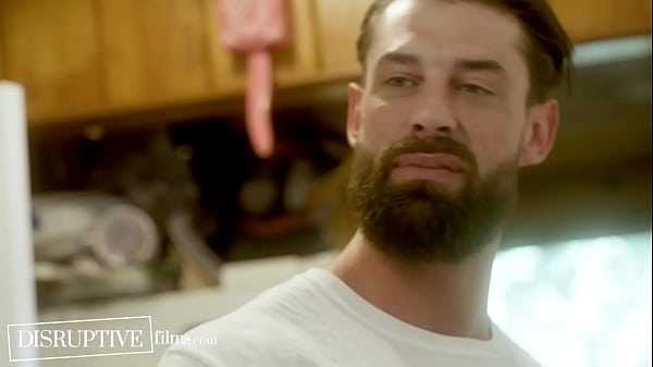 Vợ Phát Hiện Bí Mật Chuyện Đồng Tính Của Chồng - Alpha Wolfe, Isaac X - DisruptiveFilms