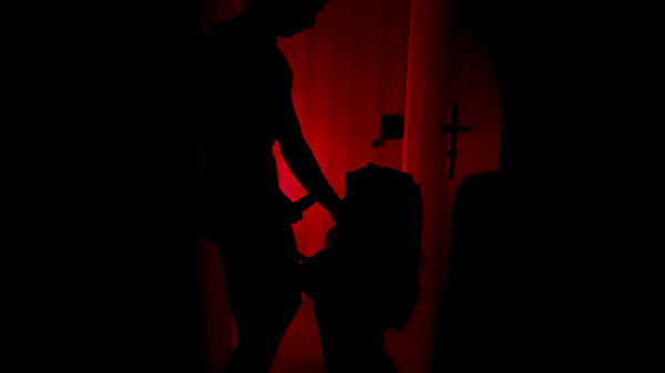 EINE JUNGE TICTOKERIN FILMT EINE HERAUSFORDERUNG, WÄHREND SIE WILD MIT EINEM PRODUZENTEN FICKT, IN DER HOFFNUNG, VIELE LIKES ZU SAMMELN