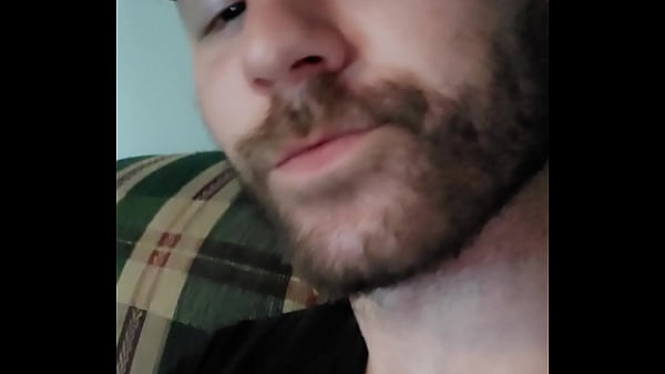 Großer Schwanz kommt hart, nachdem er die enge Teenie-Muschi HEISS gefickt hat