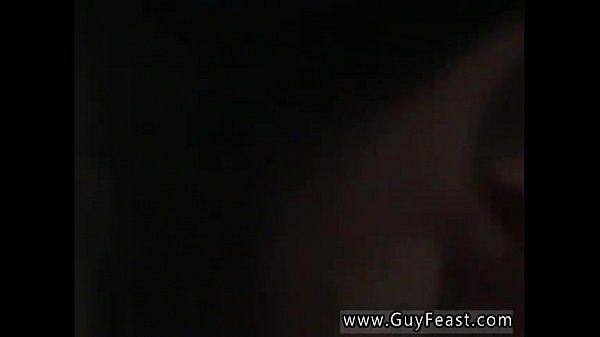 Orge di sesso gay amatoriali fatte in casa Questo film è un video POV xxx, moltissimo
