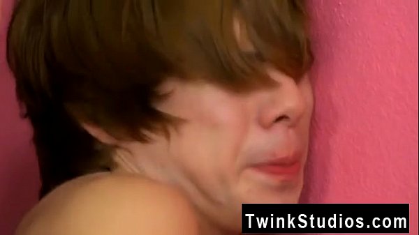 Sexy Männer Kyler Moss ist nach ihrem Date total geil, aber Conner