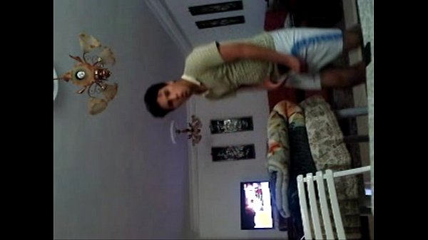 Chico necesita una chica para follar